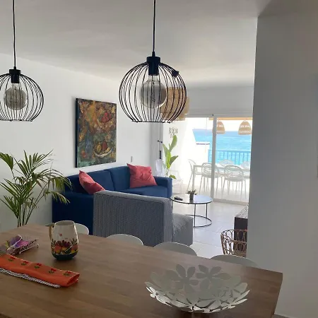 Adelfas Apartamento